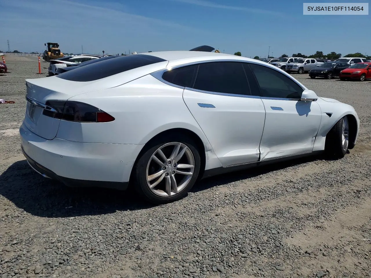 2015 Tesla Model S VIN: 5YJSA1E10FF114054 Lot: 53271166
