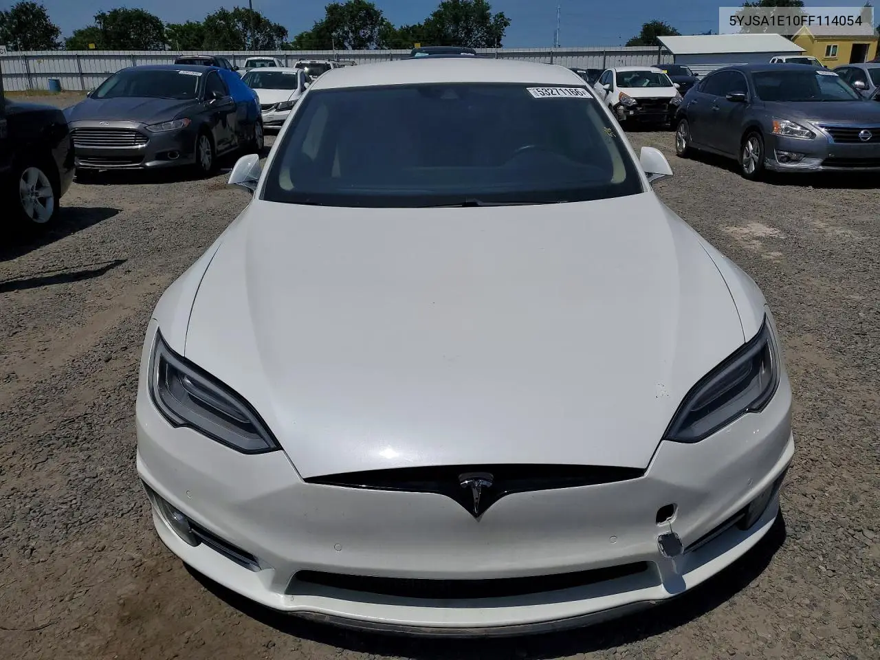 2015 Tesla Model S VIN: 5YJSA1E10FF114054 Lot: 53271166