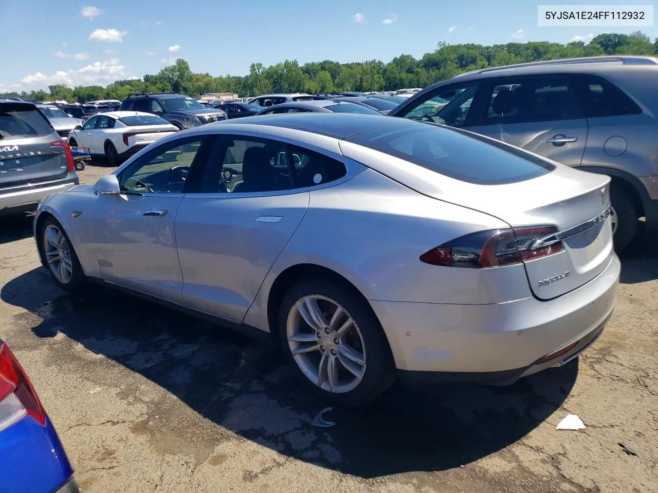 2015 Tesla Model S VIN: 5YJSA1E24FF112932 Lot: 57883256