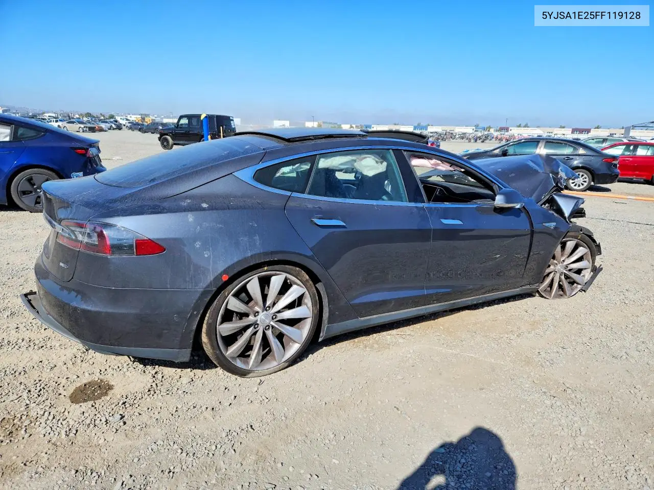 2015 Tesla Model S VIN: 5YJSA1E25FF119128 Lot: 59390076