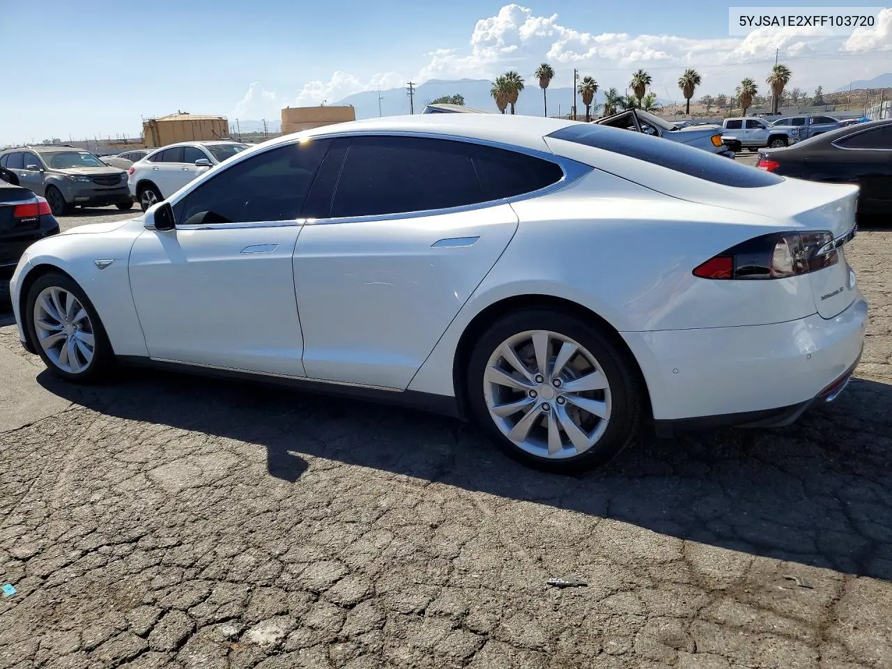 2015 Tesla Model S VIN: 5YJSA1E2XFF103720 Lot: 60596776