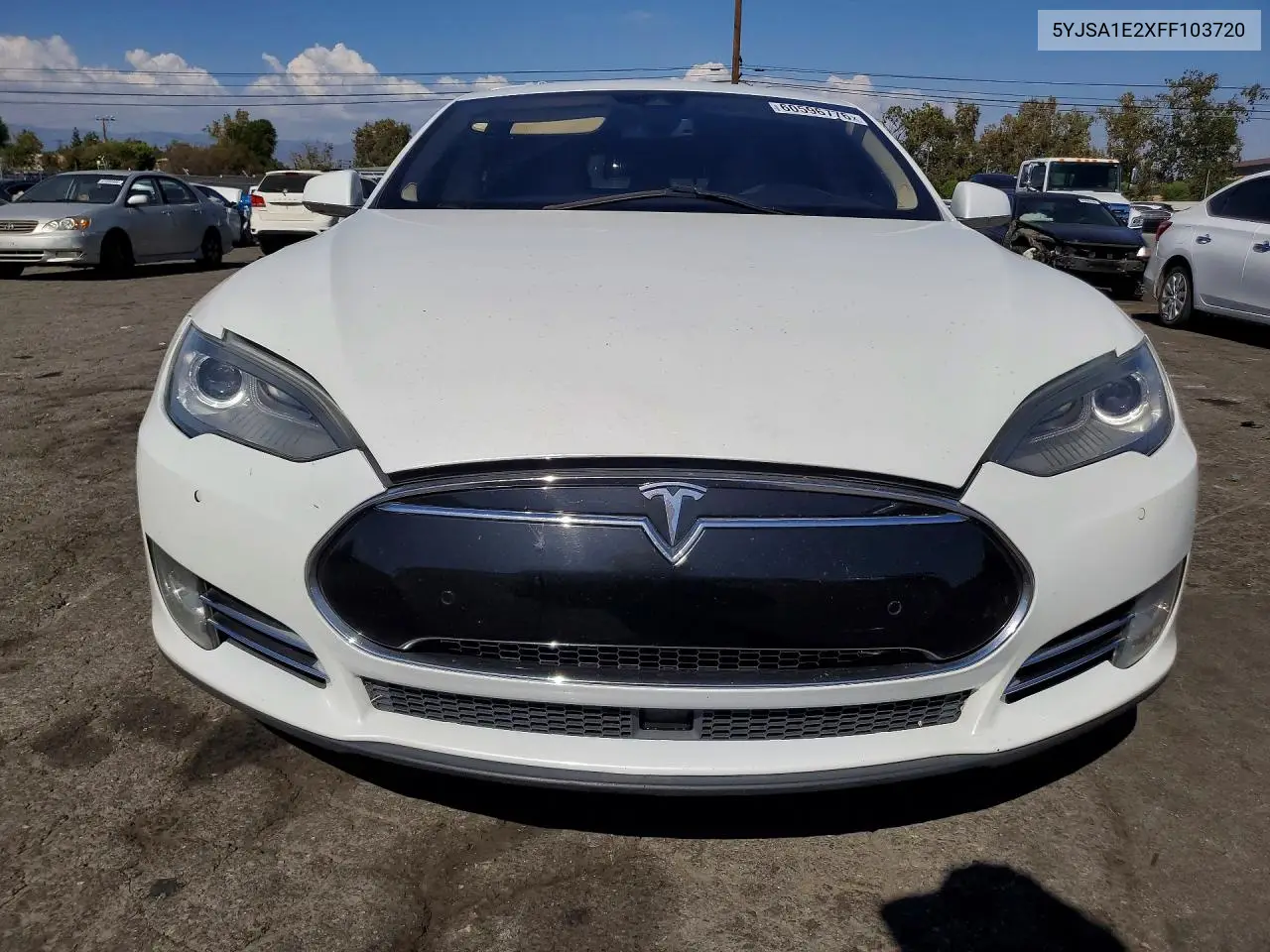 2015 Tesla Model S VIN: 5YJSA1E2XFF103720 Lot: 60596776