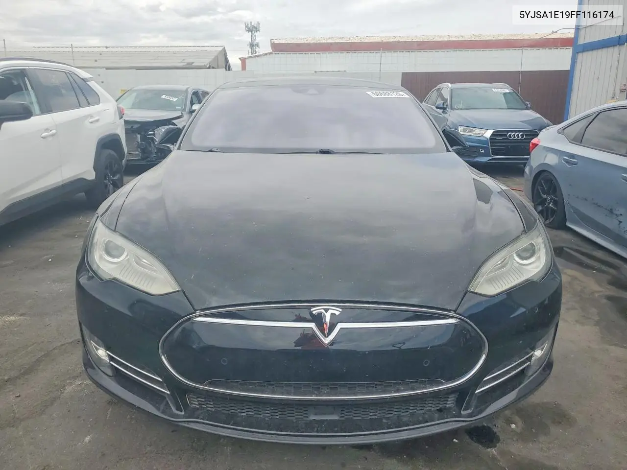 2015 Tesla Model S VIN: 5YJSA1E19FF116174 Lot: 60688126