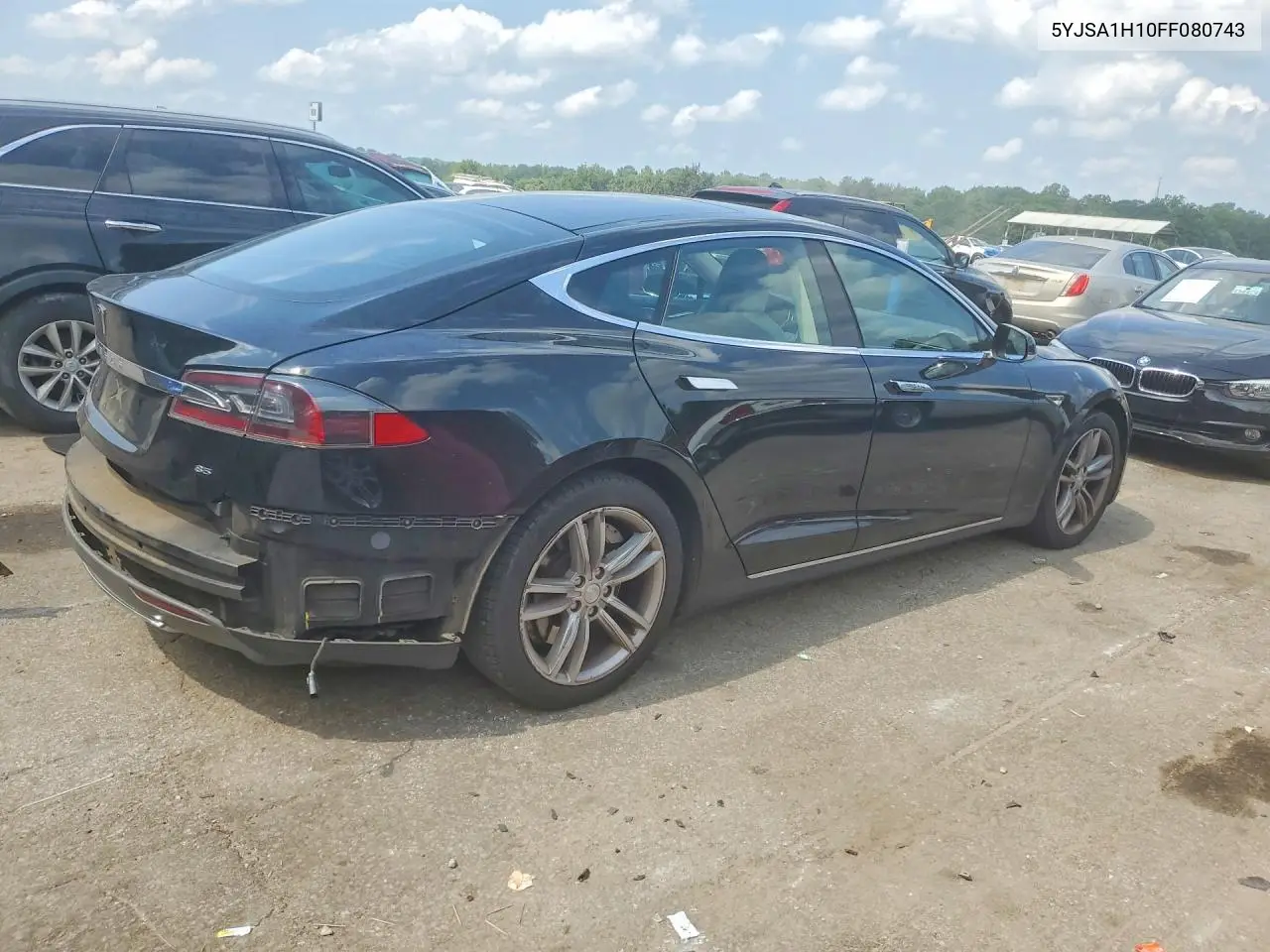 2015 Tesla Model S 85 VIN: 5YJSA1H10FF080743 Lot: 97682855