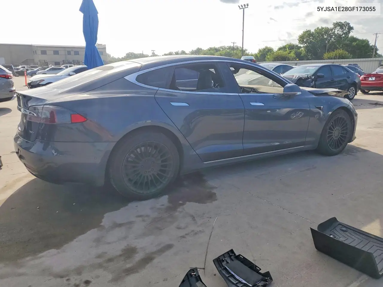 2016 Tesla Model S VIN: 5YJSA1E28GF173055 Lot: 58601016