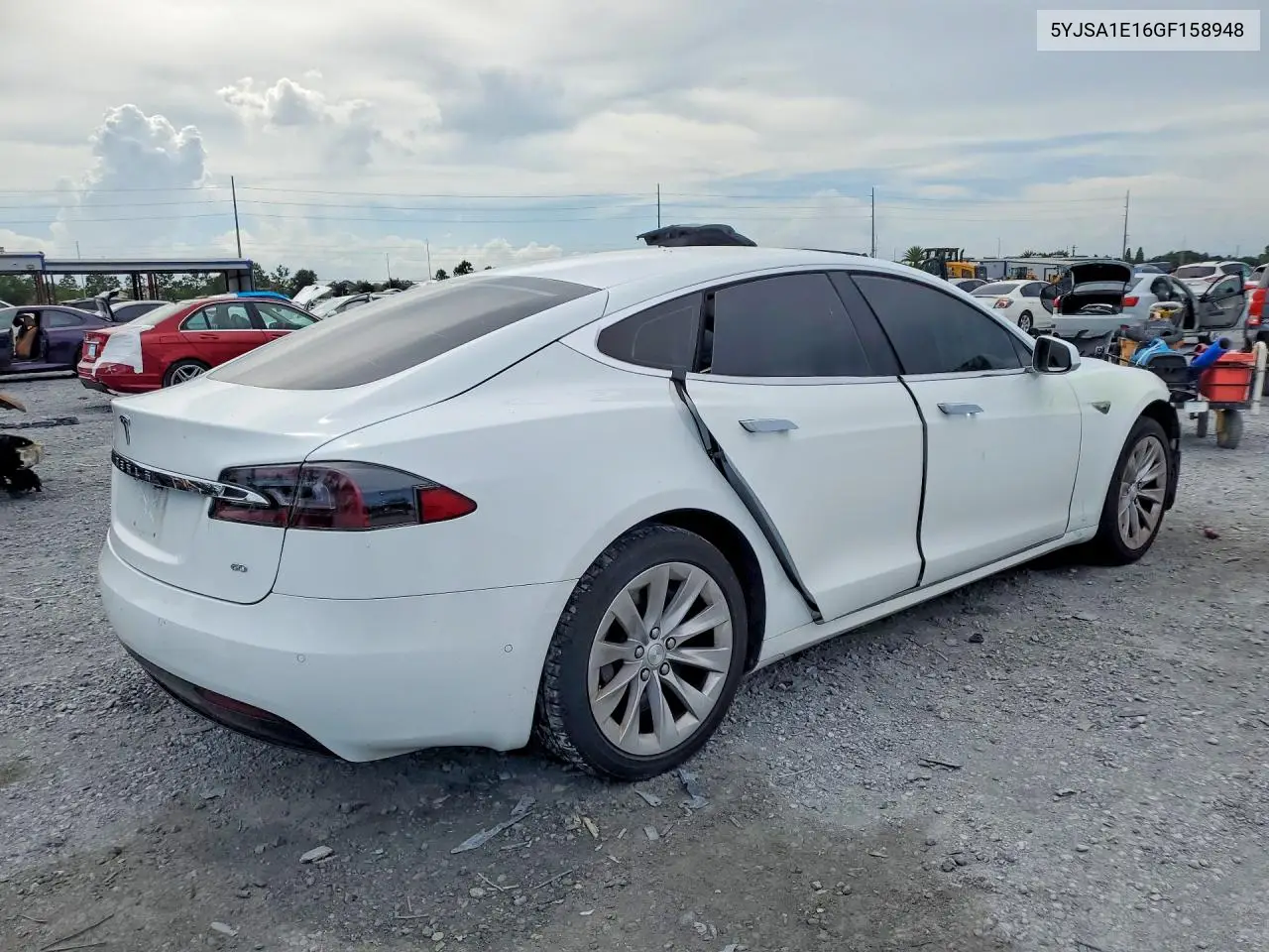 2016 Tesla Model S VIN: 5YJSA1E16GF158948 Lot: 59813526