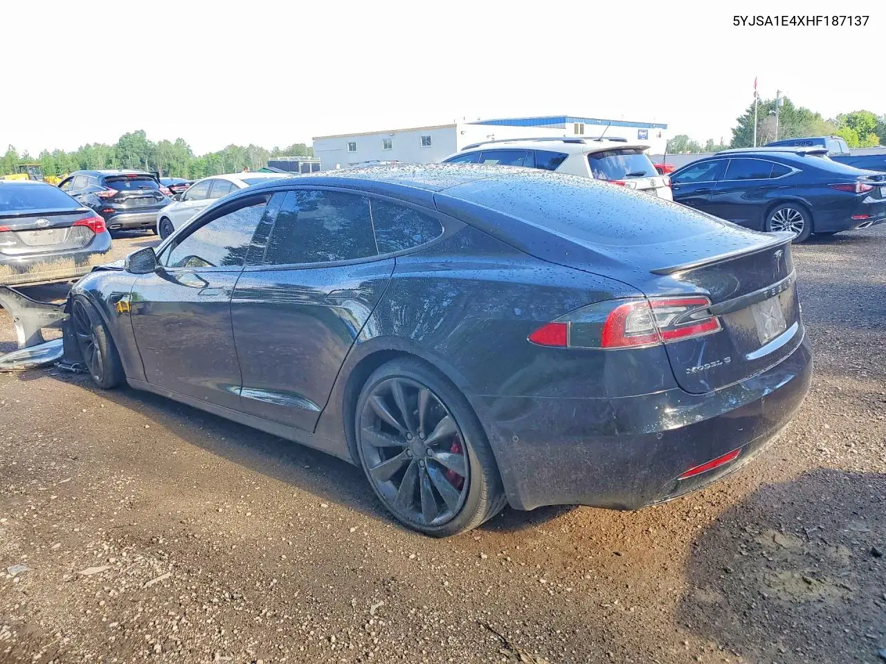 2017 Tesla Model S VIN: 5YJSA1E4XHF187137 Lot: 56548256