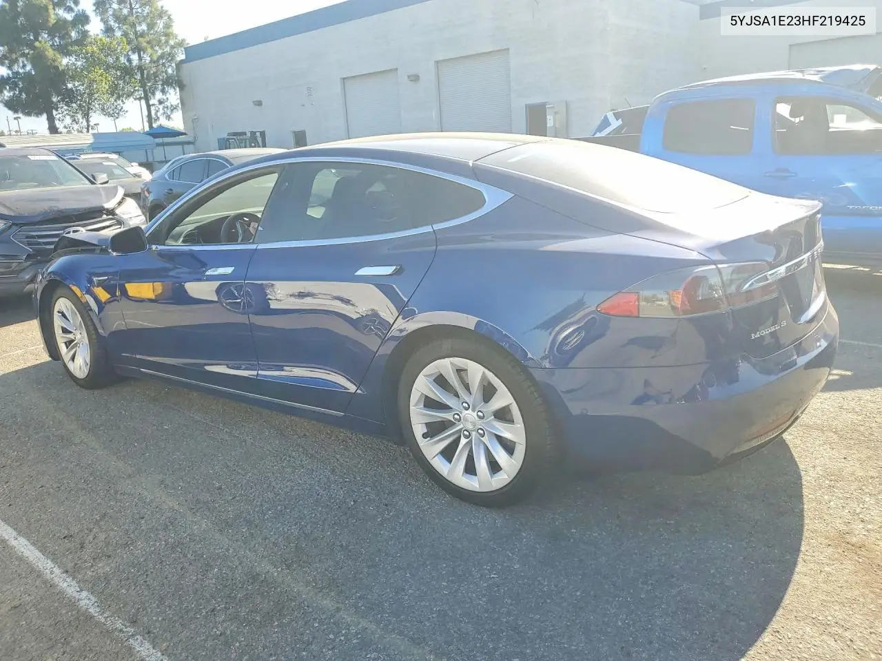 2017 Tesla Model S VIN: 5YJSA1E23HF219425 Lot: 60049866