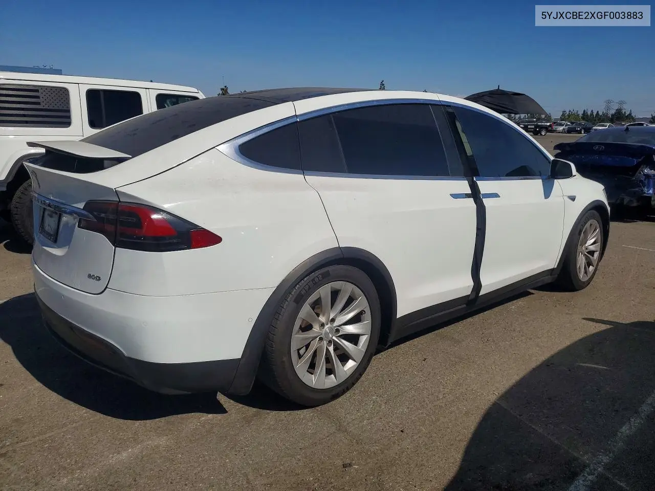2016 Tesla Model X VIN: 5YJXCBE2XGF003883 Lot: 60696736