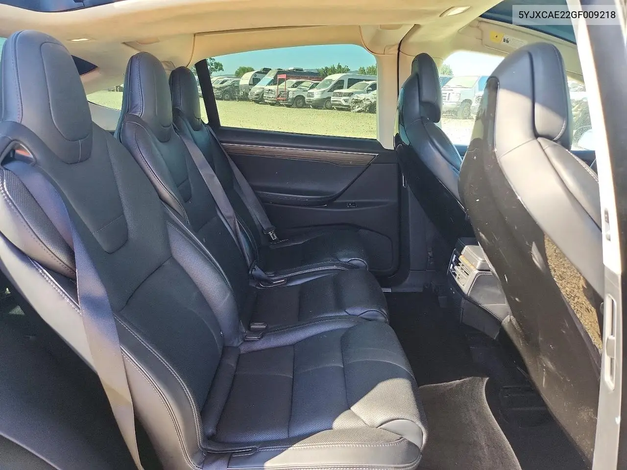 2016 Tesla Model X VIN: 5YJXCAE22GF009218 Lot: 60877646