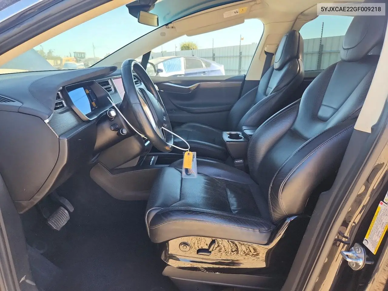 2016 Tesla Model X VIN: 5YJXCAE22GF009218 Lot: 60877646