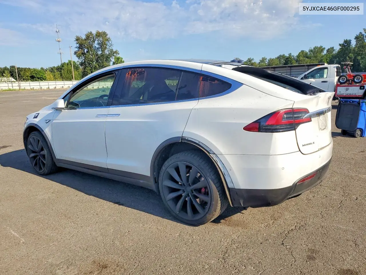 2016 Tesla Model X VIN: 5YJXCAE46GF000295 Lot: 61115486