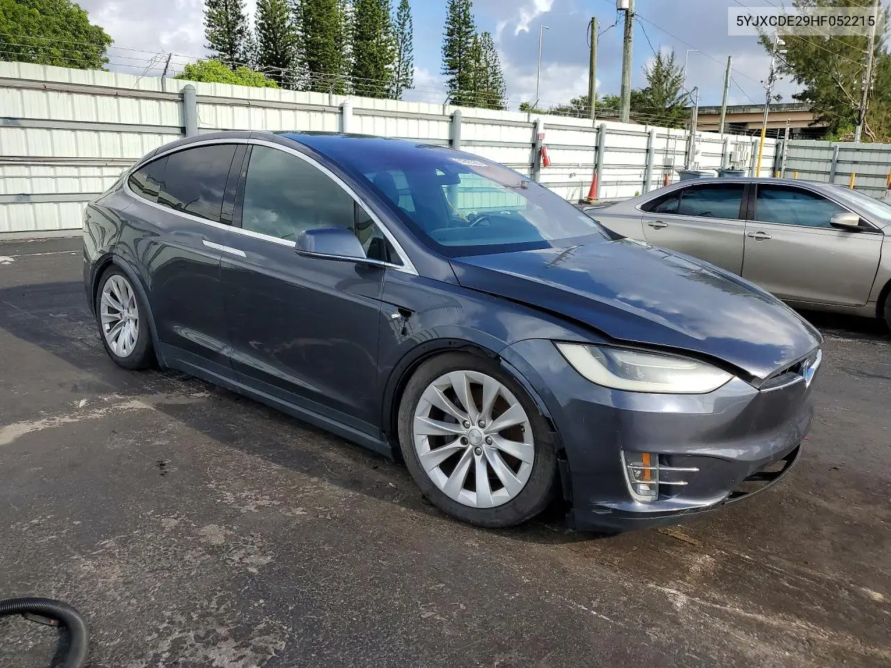 2017 Tesla Model X 100D VIN: 5YJXCDE29HF052215 Lot: 54543386
