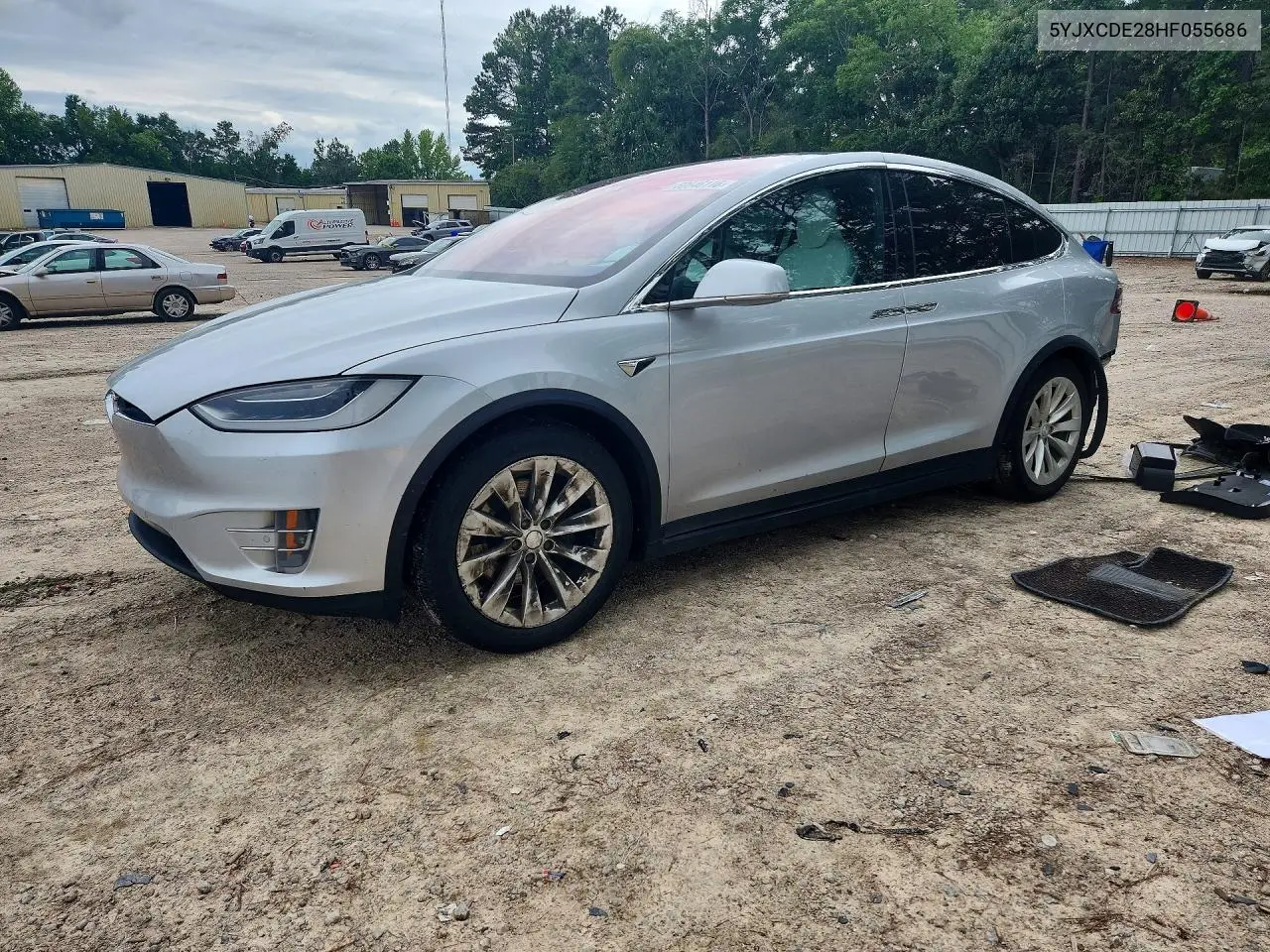 2017 Tesla Model X VIN: 5YJXCDE28HF055686 Lot: 60646116