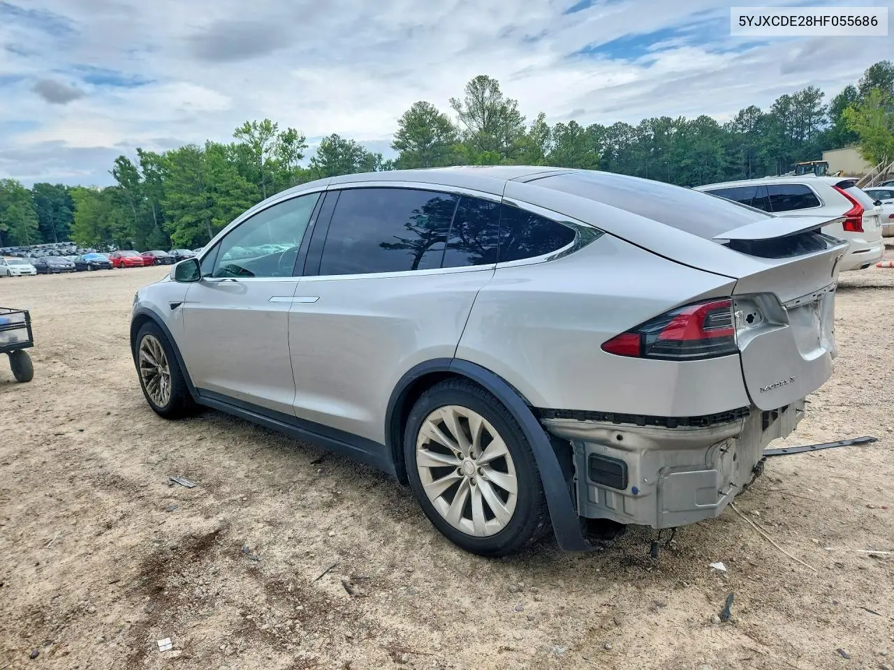 2017 Tesla Model X VIN: 5YJXCDE28HF055686 Lot: 60646116