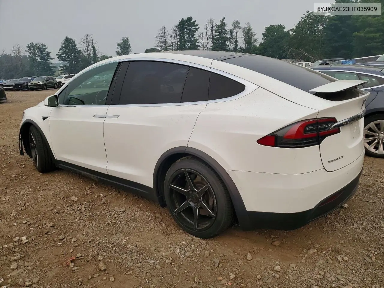 2017 Tesla Model X VIN: 5YJXCAE23HF035909 Lot: 61333566