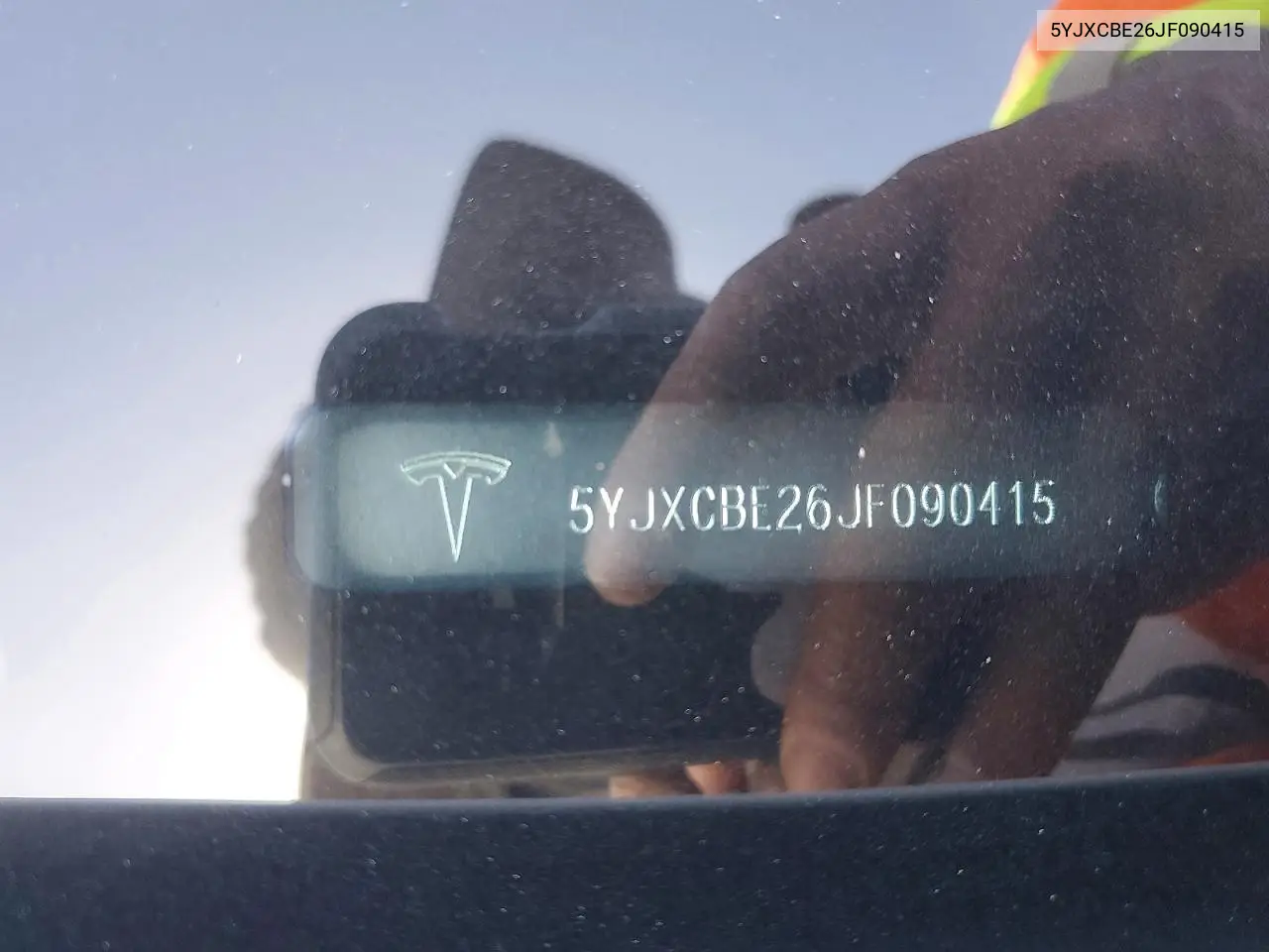 2018 Tesla Model X VIN: 5YJXCBE26JF090415 Lot: 54845596