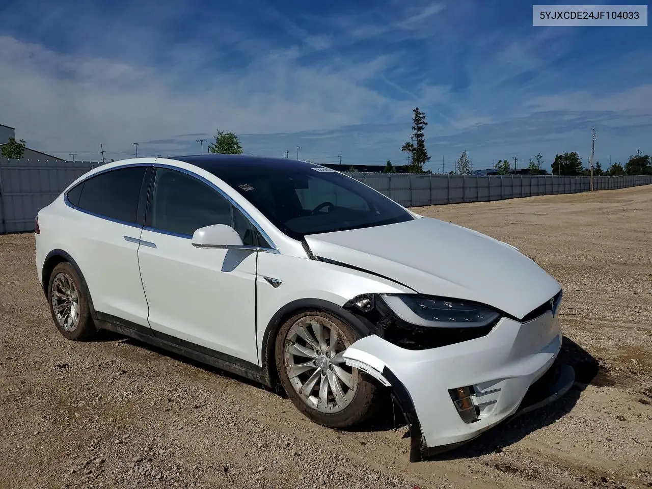 2018 Tesla Model X VIN: 5YJXCDE24JF104033 Lot: 60328856