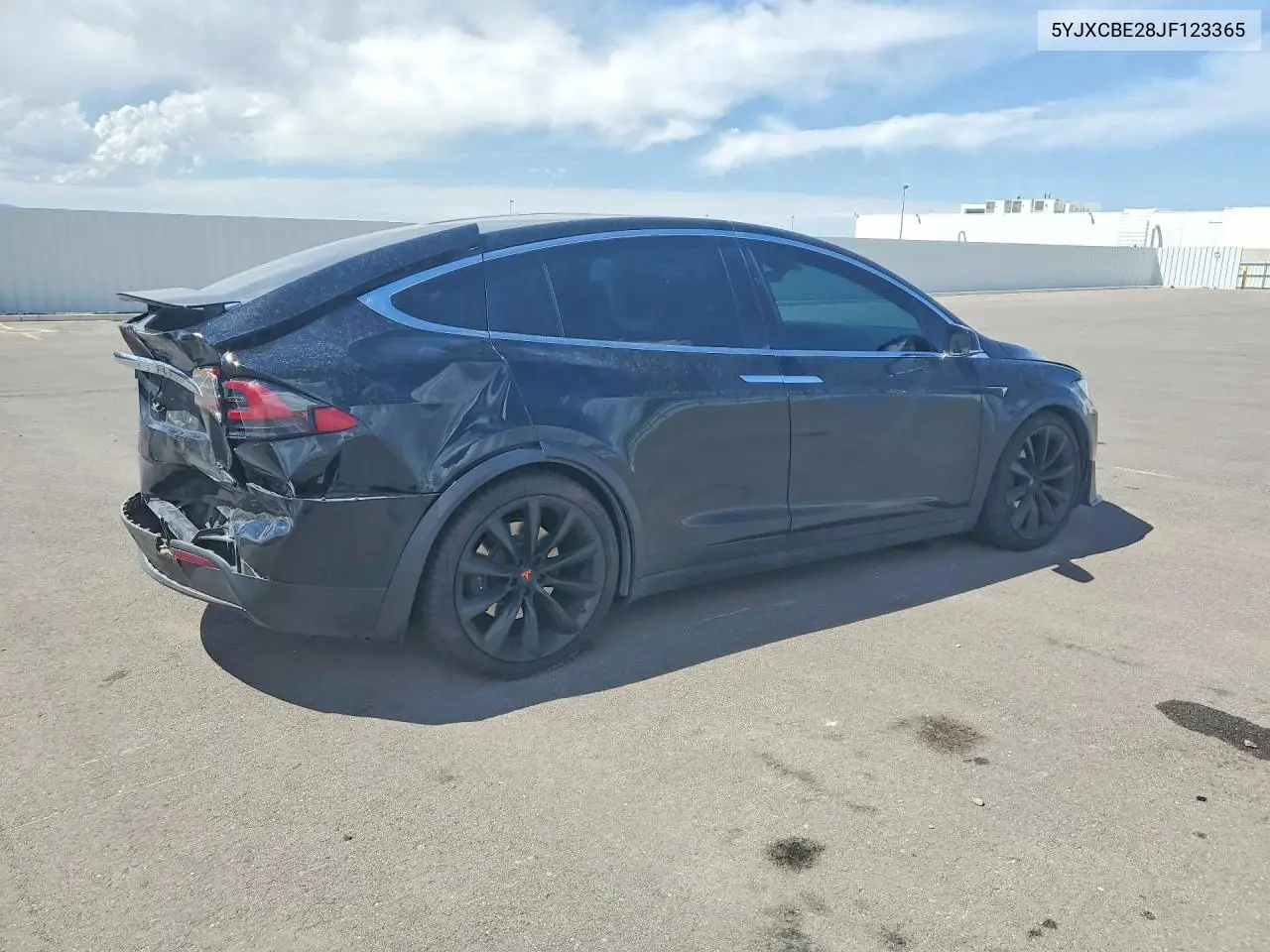 2018 Tesla Model X VIN: 5YJXCBE28JF123365 Lot: 60425746