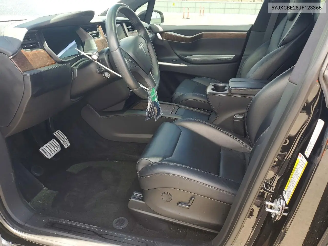 2018 Tesla Model X VIN: 5YJXCBE28JF123365 Lot: 60425746
