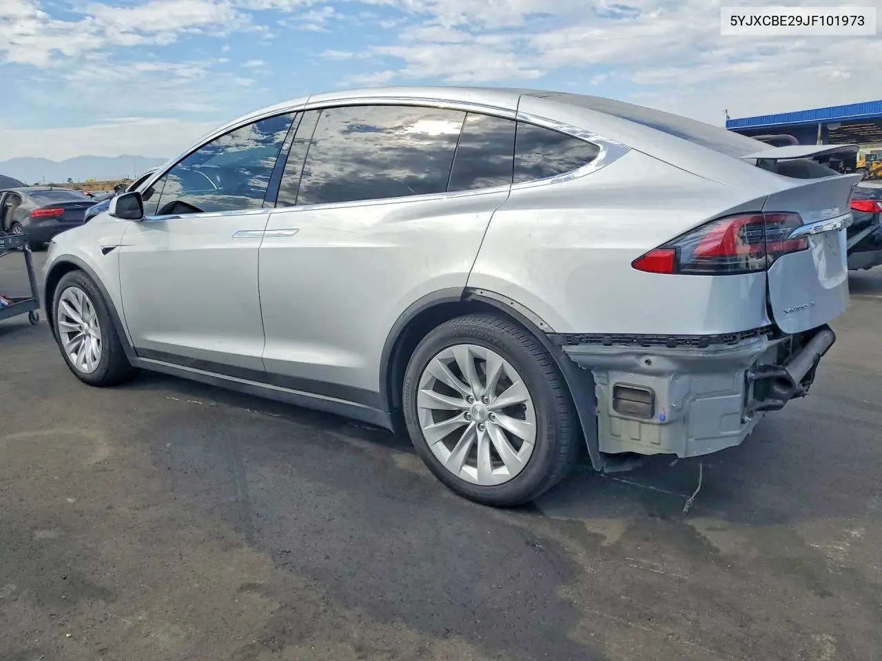 2018 Tesla Model X VIN: 5YJXCBE29JF101973 Lot: 60886176