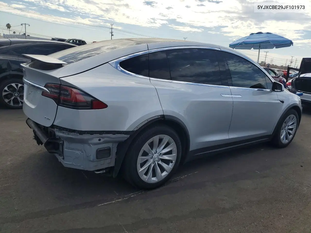 2018 Tesla Model X VIN: 5YJXCBE29JF101973 Lot: 60886176