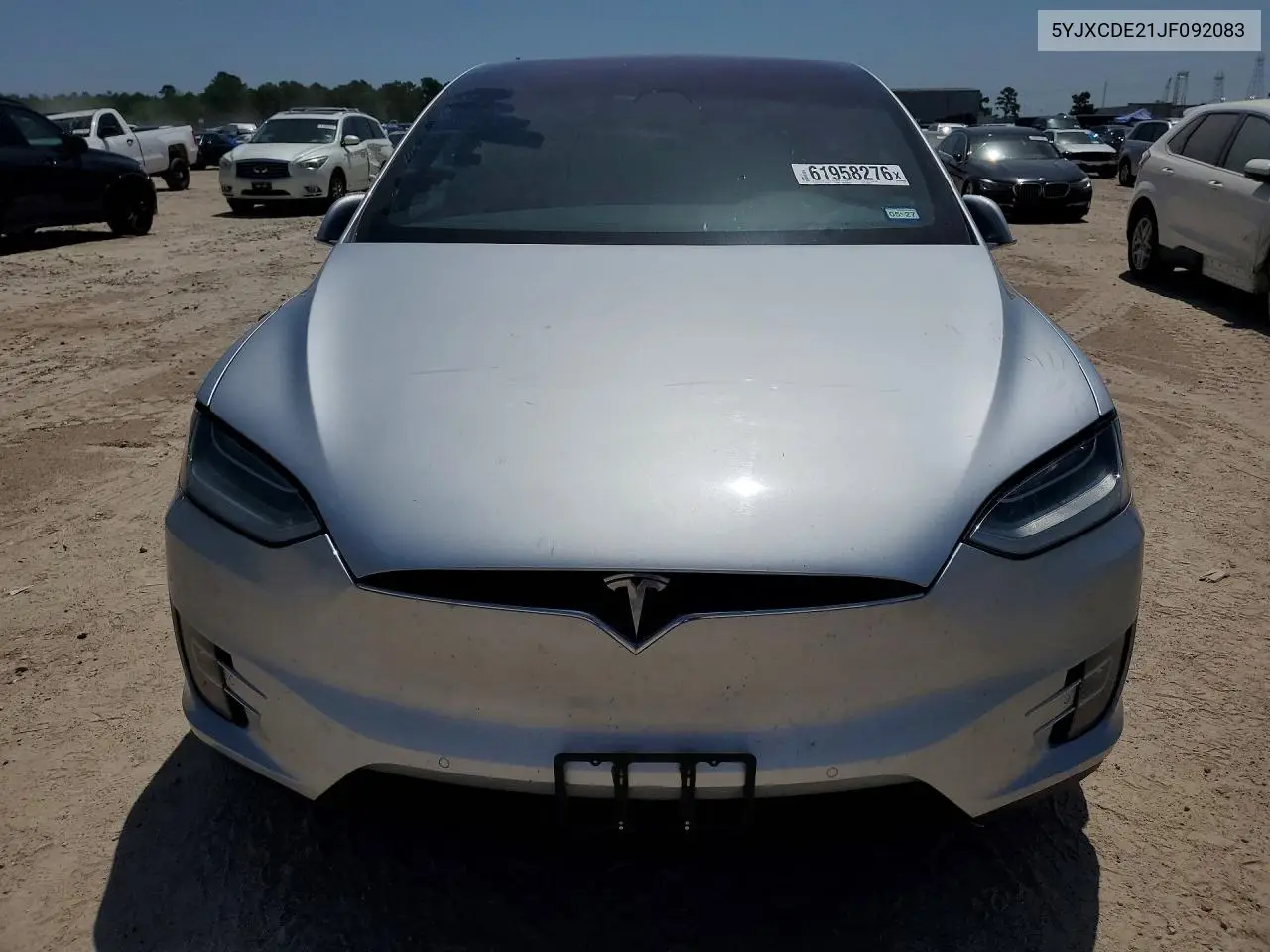 2018 Tesla Model X VIN: 5YJXCDE21JF092083 Lot: 61958276