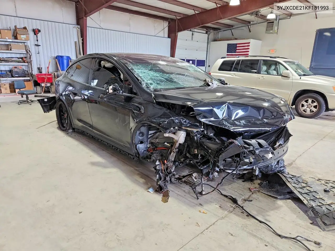 2019 Tesla Model X VIN: 5YJXCDE21KF181993 Lot: 59401586