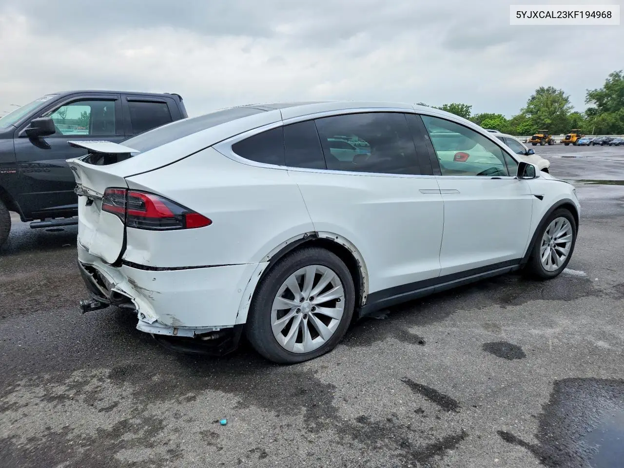 2019 Tesla Model X VIN: 5YJXCAL23KF194968 Lot: 60172646