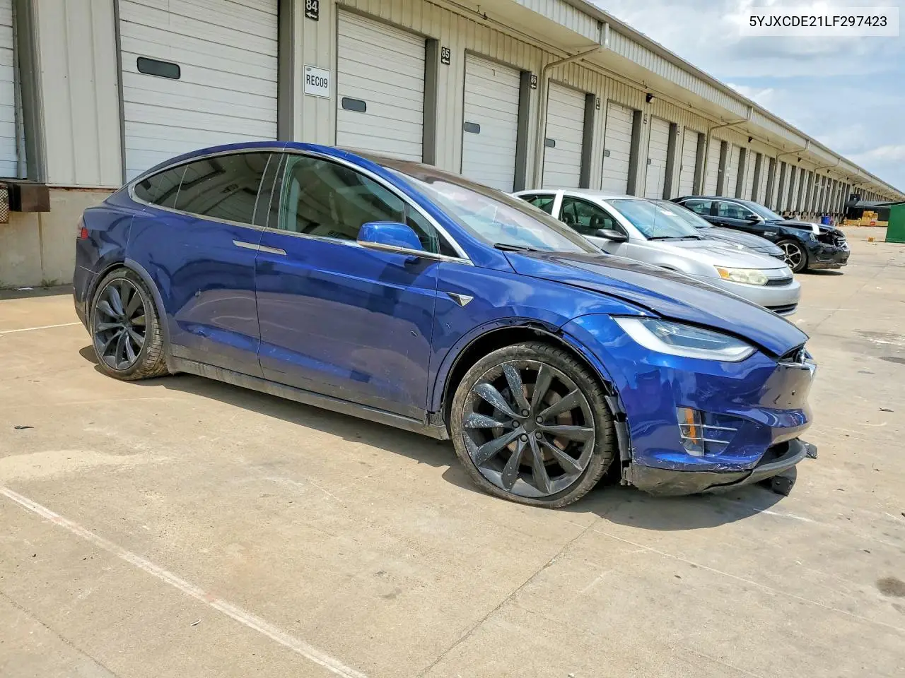 2020 Tesla Model X VIN: 5YJXCDE21LF297423 Lot: 57038646