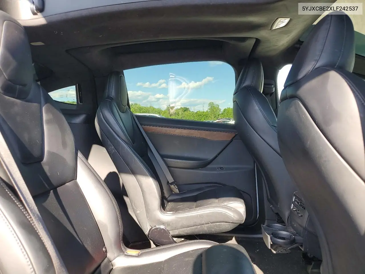 2020 Tesla Model X VIN: 5YJXCBE2XLF242537 Lot: 58397026