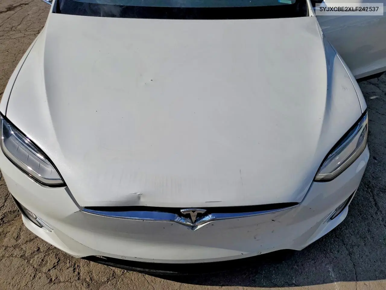 2020 Tesla Model X VIN: 5YJXCBE2XLF242537 Lot: 58397026