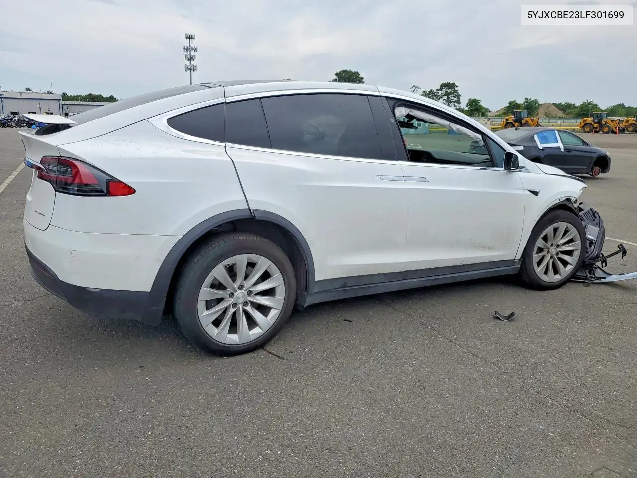 2020 Tesla Model X VIN: 5YJXCBE23LF301699 Lot: 59664866
