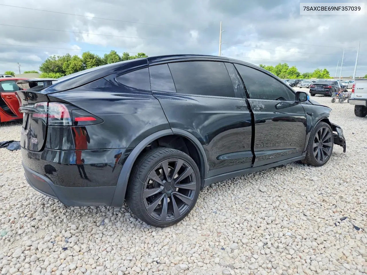2022 Tesla Model X VIN: 7SAXCBE69NF357039 Lot: 57009976