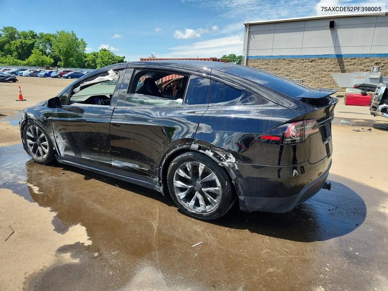 2023 Tesla Model X VIN: 7SAXCDE52PF398005 Lot: 56858396