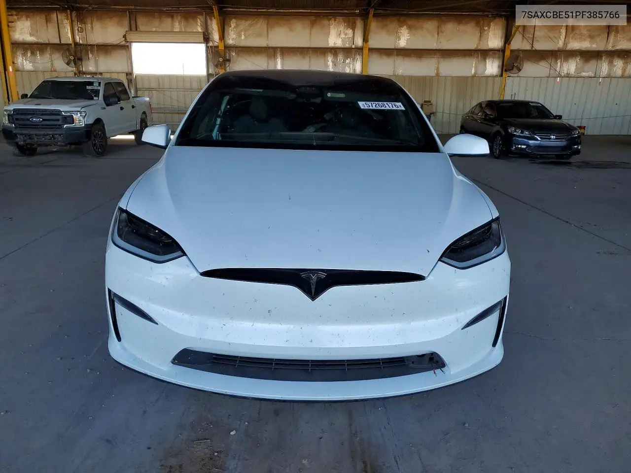 2023 Tesla Model X VIN: 7SAXCBE51PF385766 Lot: 57268176