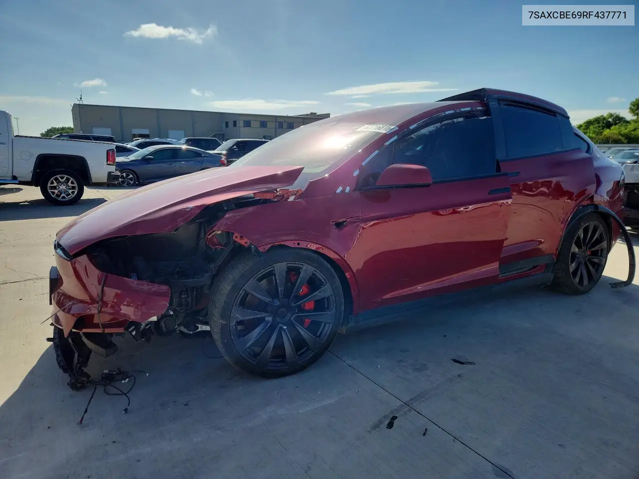 2024 Tesla Model X VIN: 7SAXCBE69RF437771 Lot: 53216816