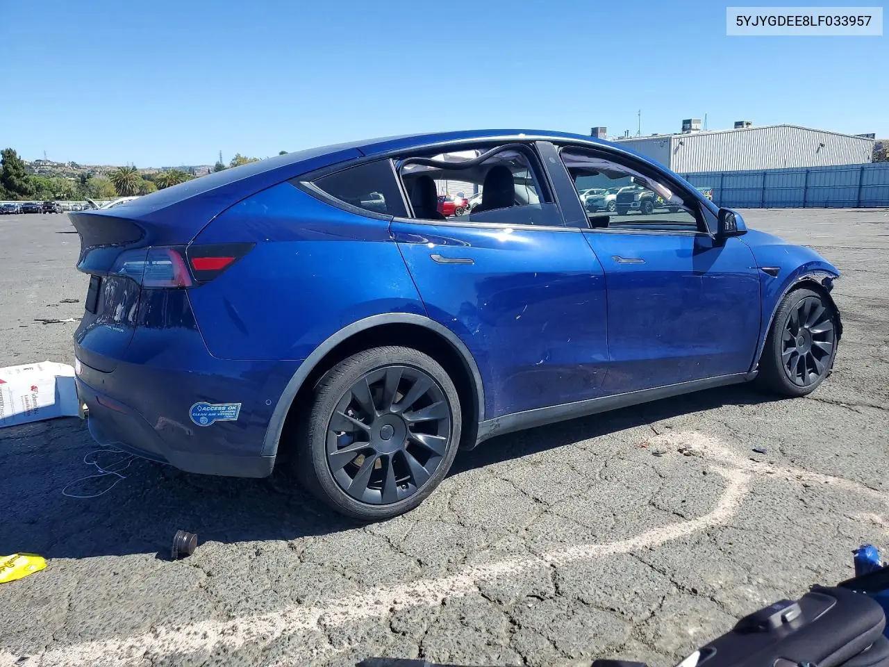 2020 Tesla Model Y VIN: 5YJYGDEE8LF033957 Lot: 61180396