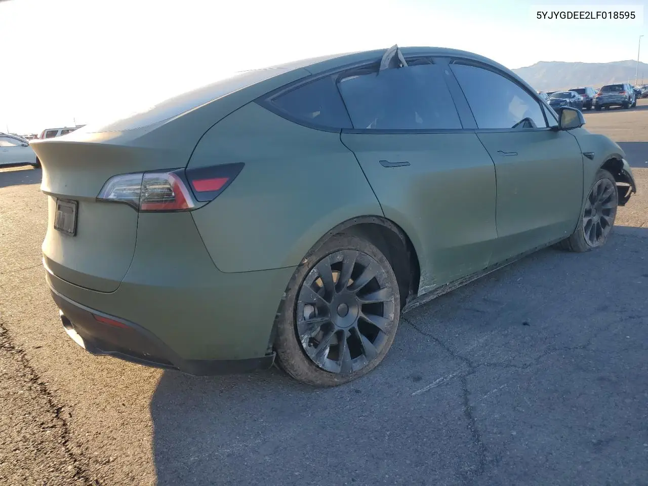 5YJYGDEE2LF018595 2020 Tesla Model Y