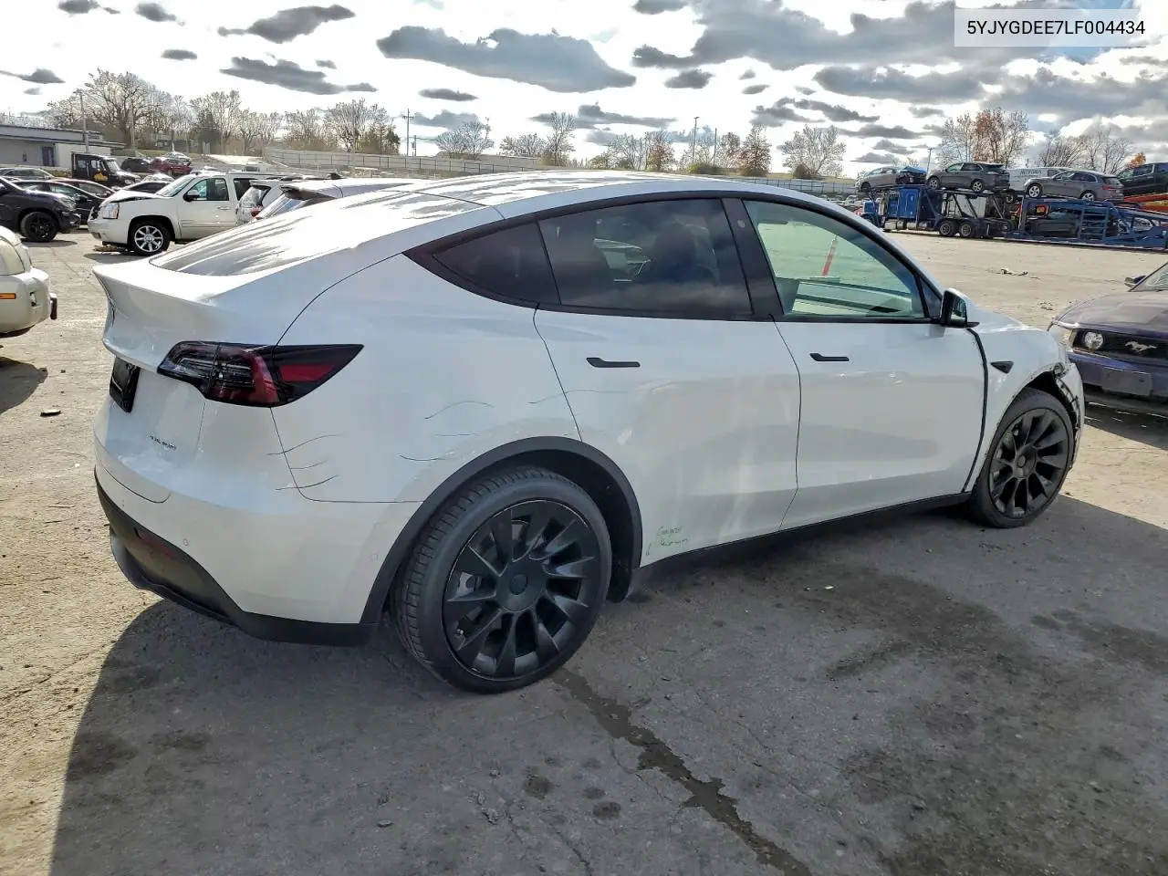 5YJYGDEE7LF004434 2020 Tesla Model Y