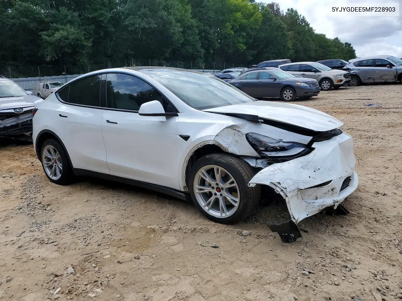 2021 Tesla Model Y VIN: 5YJYGDEE5MF228903 Lot: 61604186