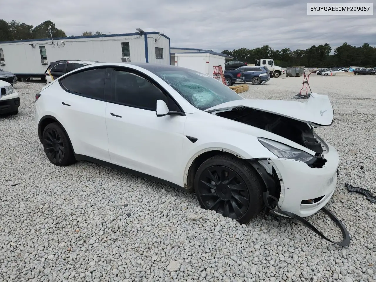 5YJYGAEE0MF299067 2021 Tesla Model Y