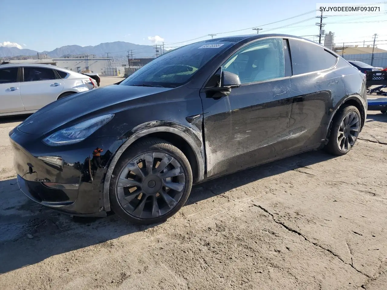 5YJYGDEE0MF093071 2021 Tesla Model Y