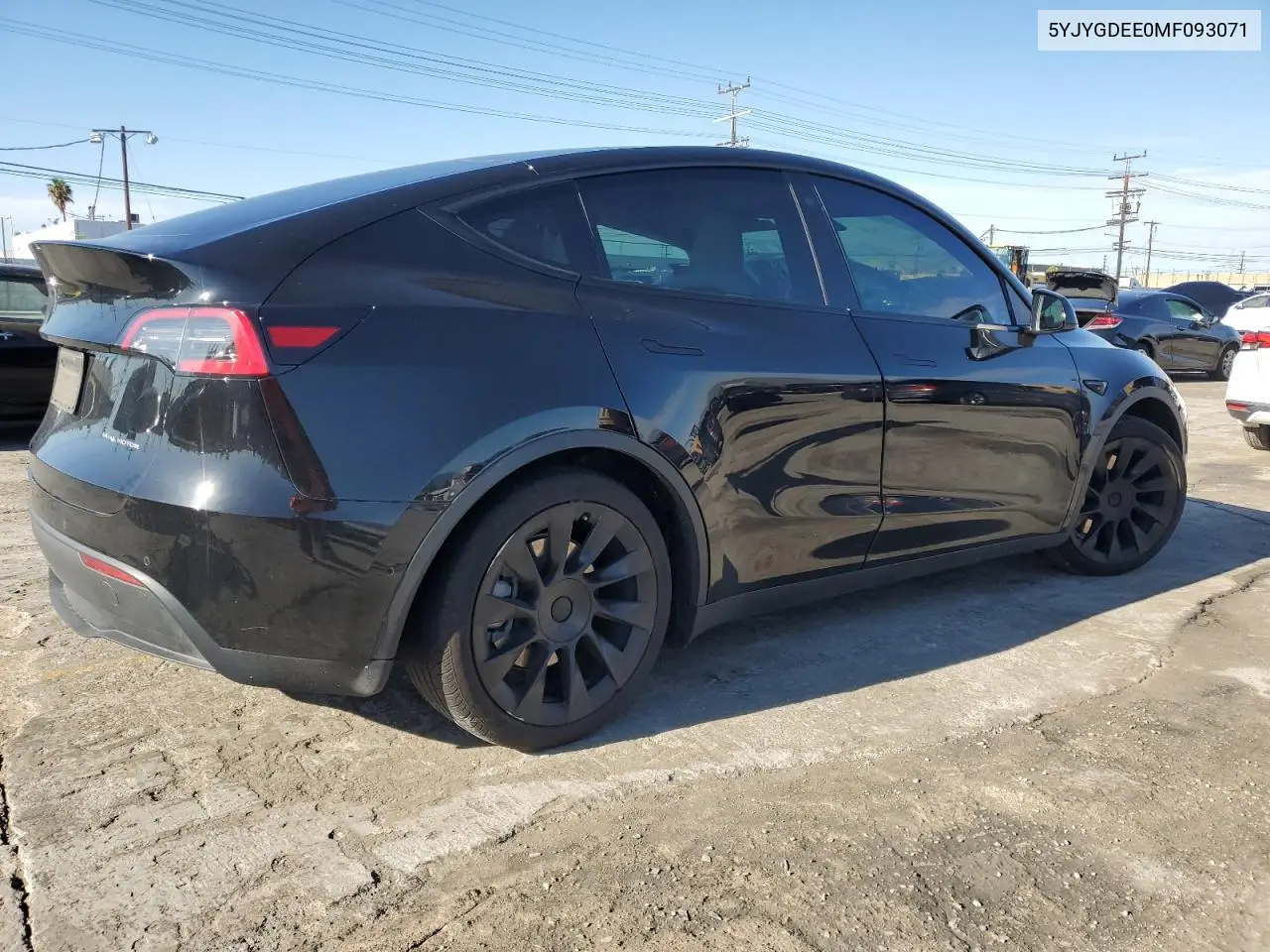 5YJYGDEE0MF093071 2021 Tesla Model Y