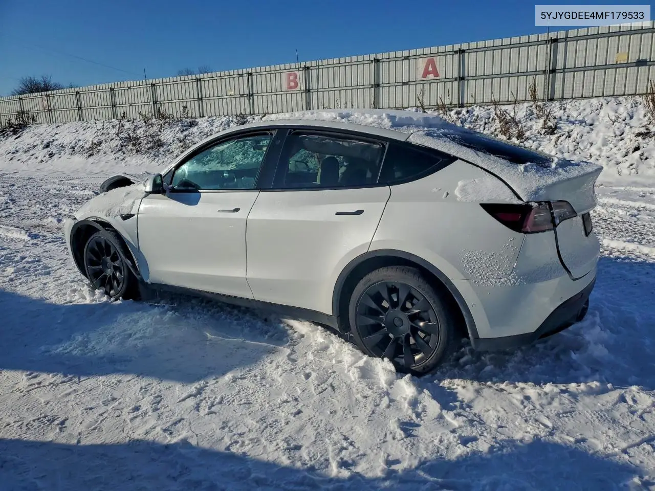 5YJYGDEE4MF179533 2021 Tesla Model Y