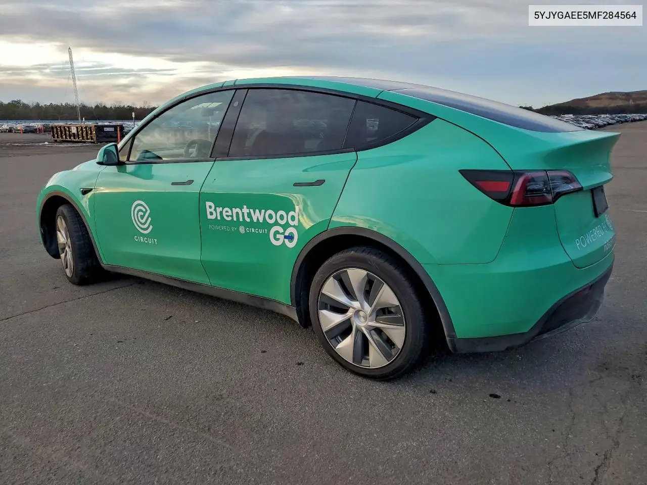 5YJYGAEE5MF284564 2021 Tesla Model Y