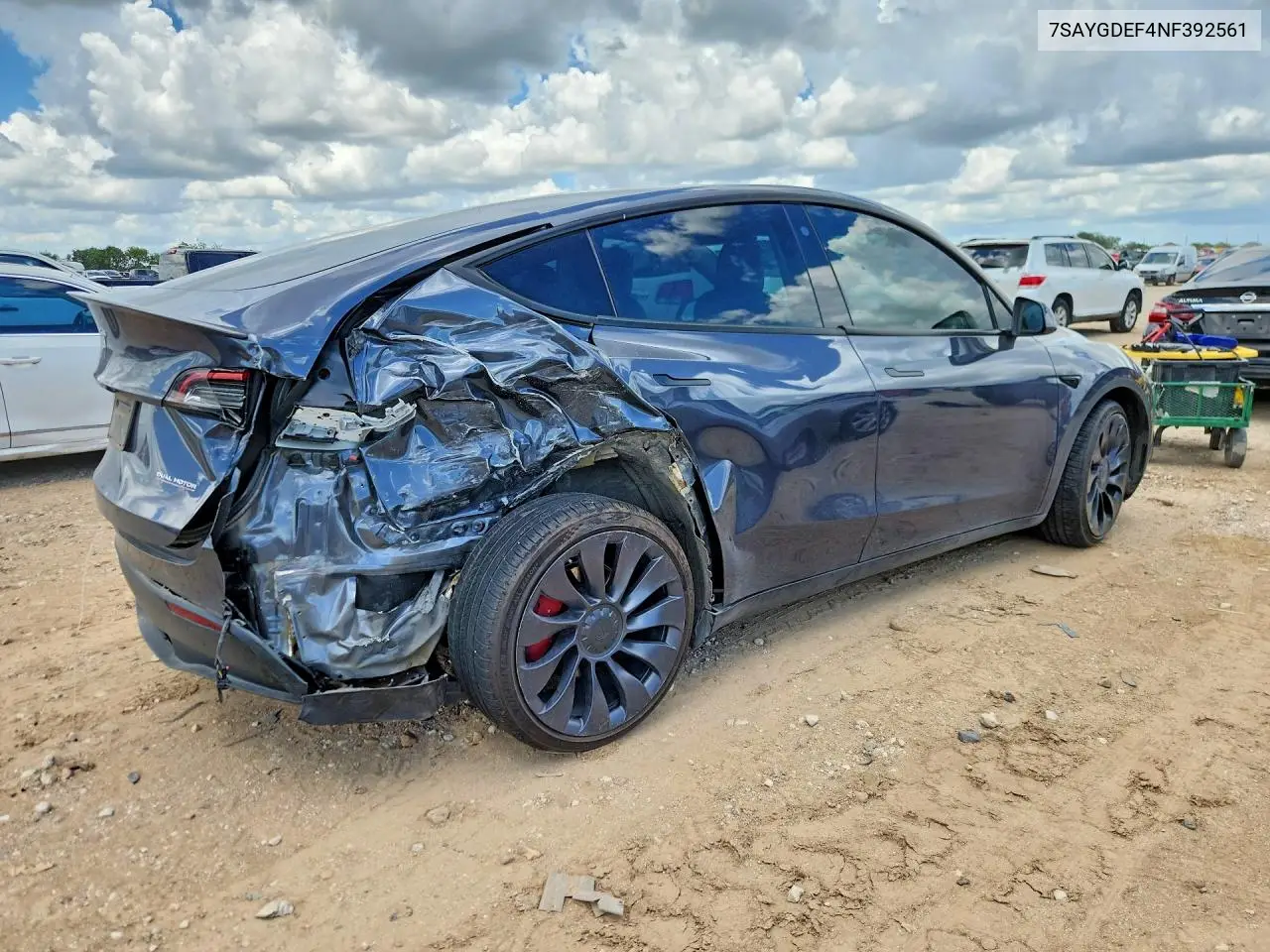 2022 Tesla Model Y VIN: 7SAYGDEF4NF392561 Lot: 57065406