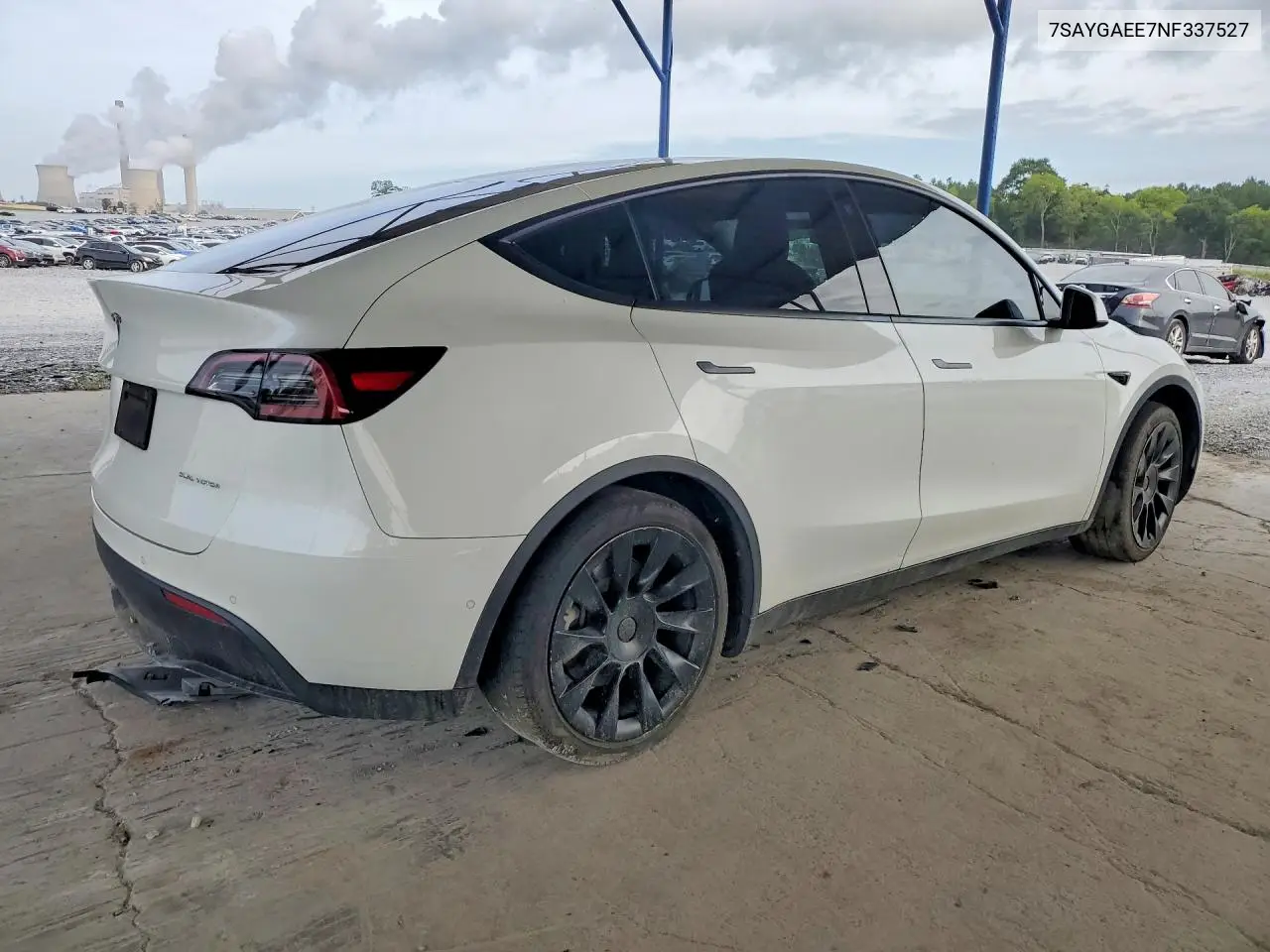 2022 Tesla Model Y VIN: 7SAYGAEE7NF337527 Lot: 61712436