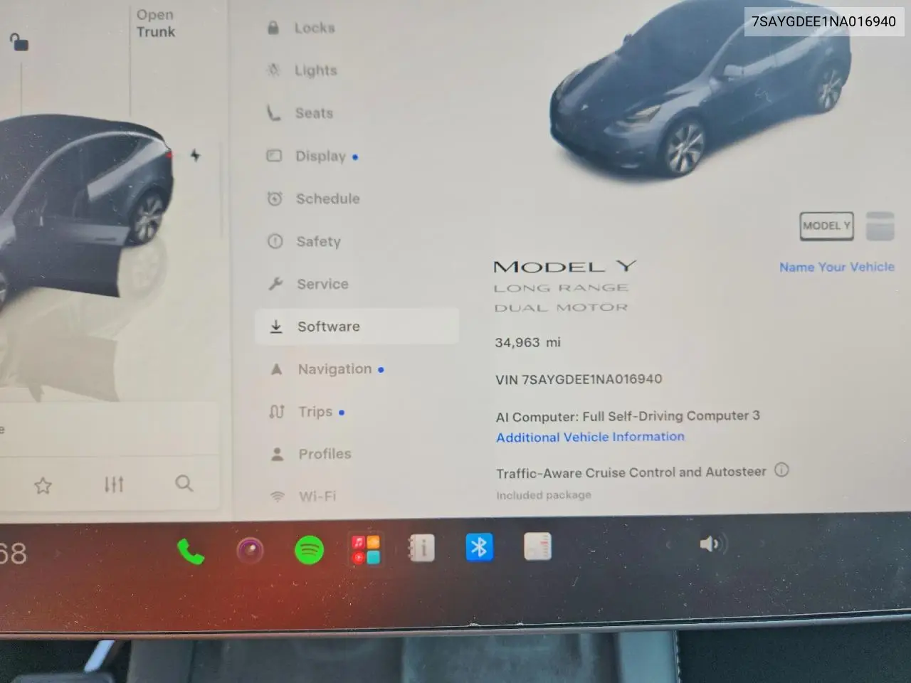 2022 Tesla Model Y VIN: 7SAYGDEE1NA016940 Lot: 61770036