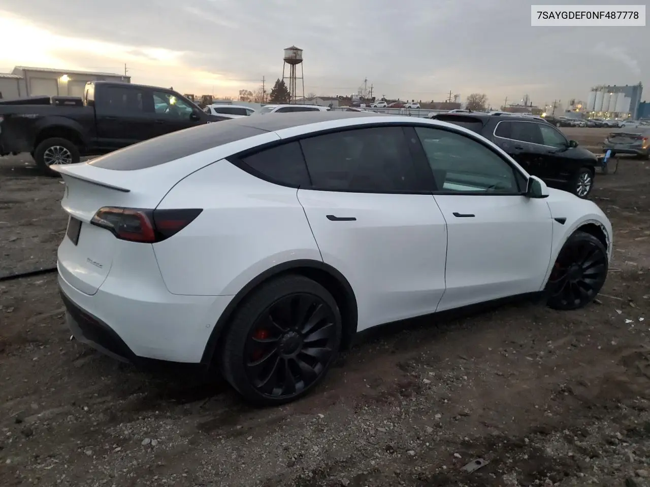 7SAYGDEF0NF487778 2022 Tesla Model Y